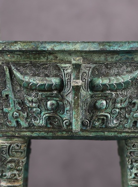 西周兽面纹方鼎仿古青铜器洛阳鼎摆件工艺品饕餮纹鼎洛阳博物馆藏