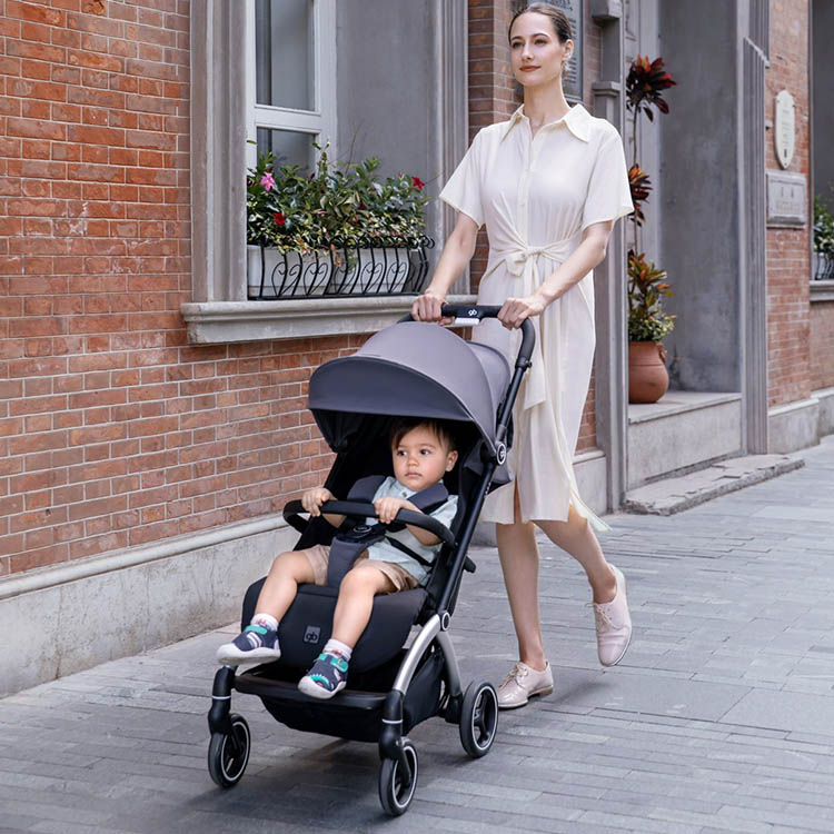 gb好孩子婴儿推车D850/C4017可坐可躺新生轻便一键折叠后透气天窗 - 图2