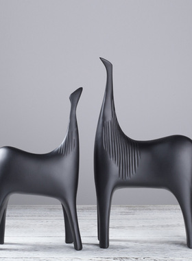 家居客厅陶瓷马到成功生肖工艺品