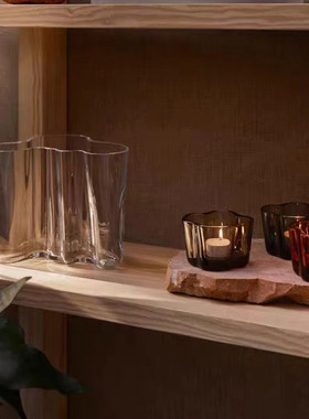 芬兰湖泊手工吹制北欧玻璃花瓶