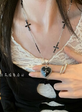 暗黑风十字星黑爱心锁骨链