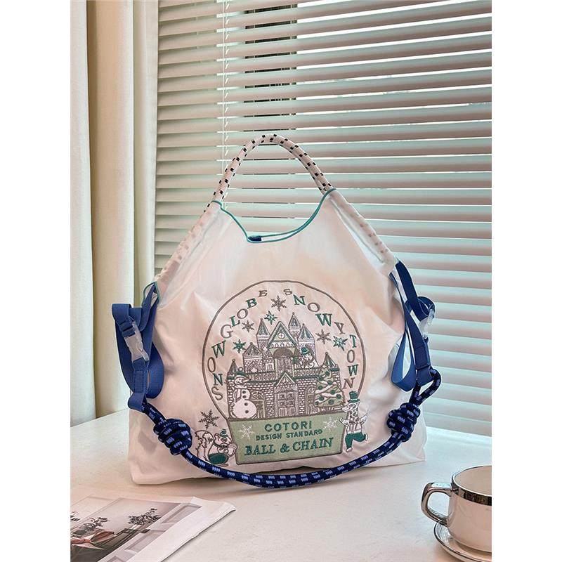 日系ball chain刺绣城堡环保购物袋斜挎帆布包女大容量单肩通勤包,淘宝优惠券,粉丝福利购,淘宝优惠卷