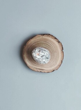 鹅卵石创意石头挂钩玄关衣帽间墙壁装饰民宿木质免打孔强力粘胶贴