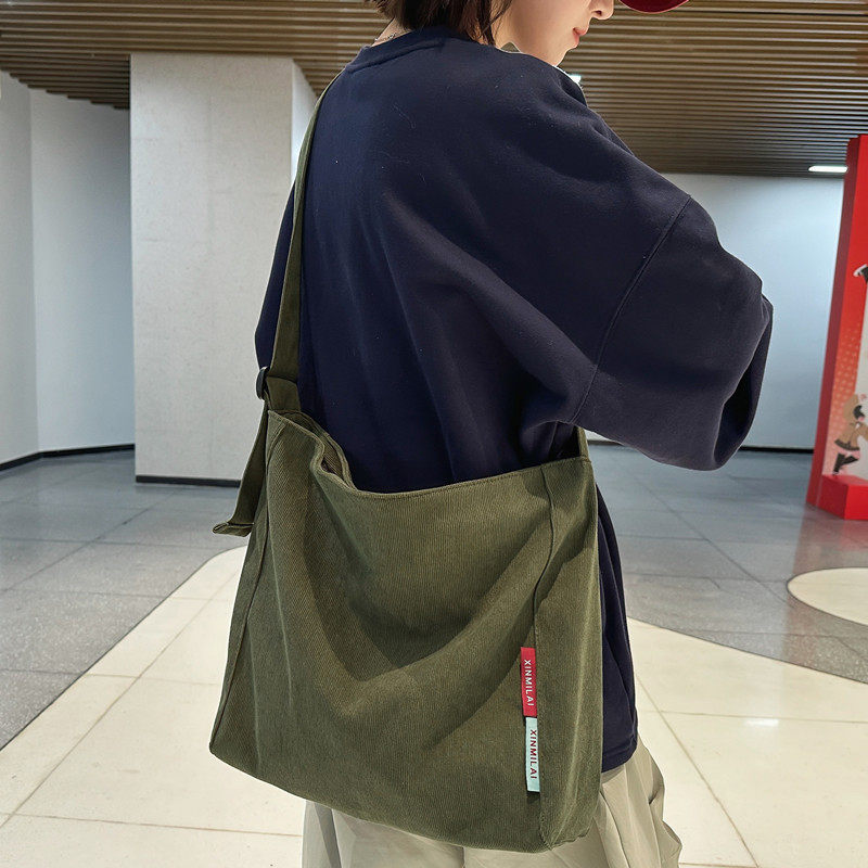 轻便休闲日系帆布斜挎包女韩国大容量托特包上课包通勤上班单肩包,淘宝优惠券,粉丝福利购,淘宝优惠卷