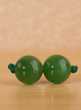 俄料碧玉圆珠对珠精选正阳绿色珠