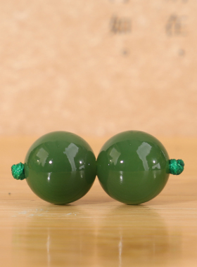 天然俄料碧玉圆珠精品阳绿色对珠