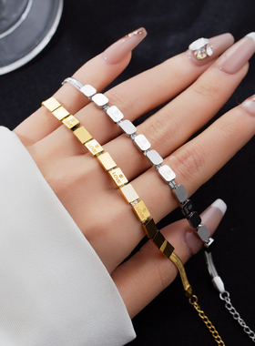 不掉色手链金美澳钛钢时尚