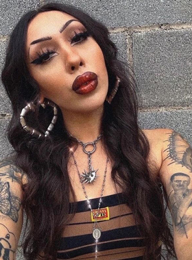 光年之外-原创设计小众爱心高级感气质极简风格项链