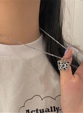 韩国ins风黑白奶牛纹小粉蝶项链简约复古气质网红同款少女锁骨链