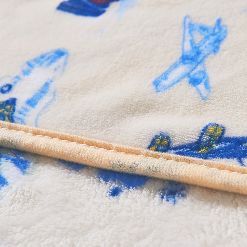 富安娜儿童毛毯卡通印花法兰绒毛毯学生保暖幼儿园午休空调盖毯子 - 图1