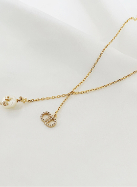 迪奥字母新潮款高级感天然珍珠