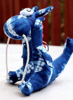 民族特色布艺扎染大眼龙装饰