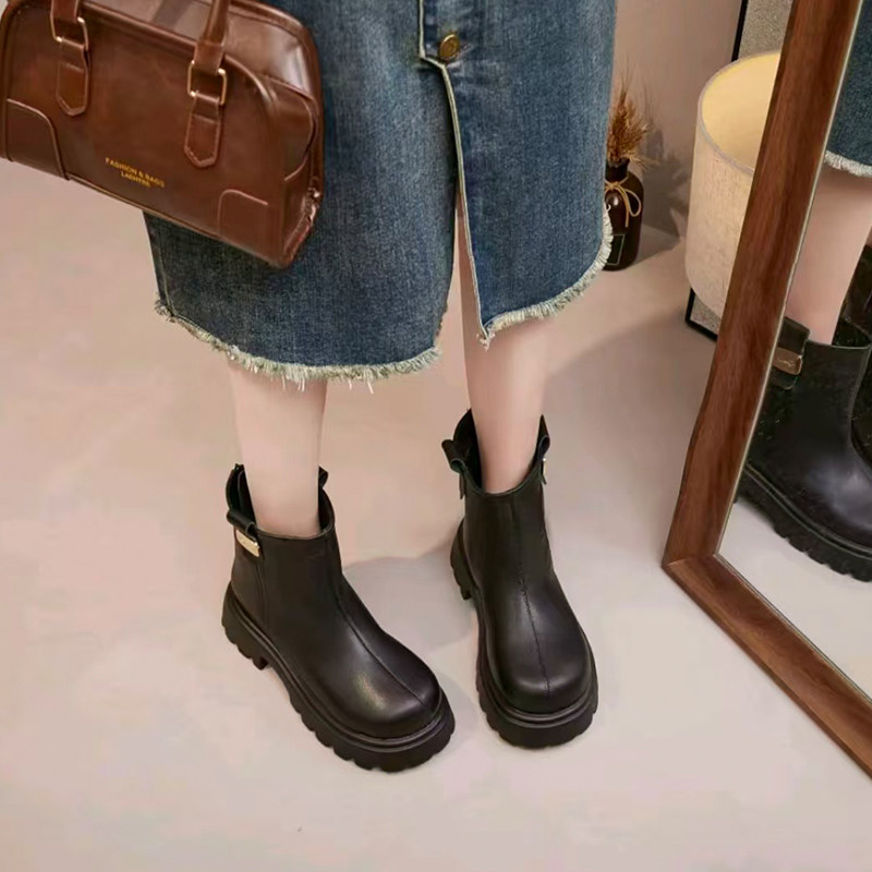 加肥加宽大码女鞋头层过年战靴厚底增高爆款时装短靴宽胖脚穿,淘宝优惠券,粉丝福利购,淘宝优惠卷