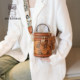 Bei Baobao's new creative and versatile cartoon cat style handbag, simple and lightweight one-shoulder cross-body bucket bag