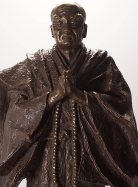 日本金工家山本真辅作法然上人铜立像，重12.5公斤，高50.5厘米