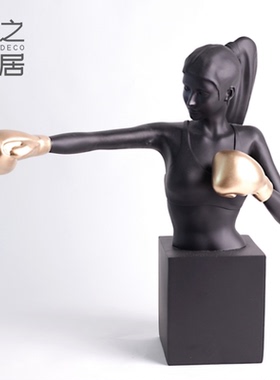 现代轻奢样板间大卫雕塑家居装饰