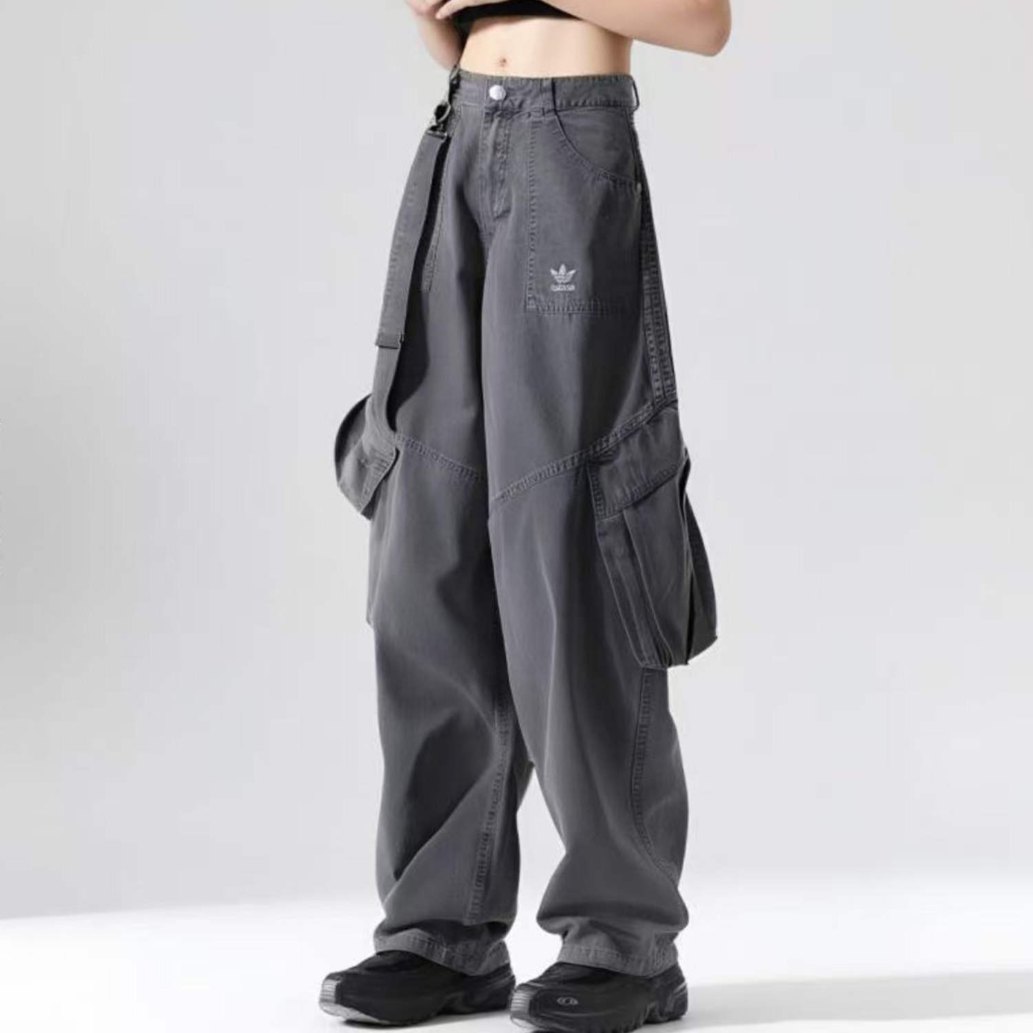 Adidas三叶草女子复古多口袋背带休闲运动工装长裤KH1179 KH1180,淘宝优惠券,粉丝福利购,淘宝优惠卷