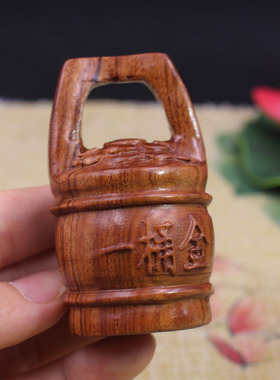 白酸枝木雕旅游景区手把件