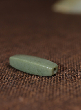 玉作新疆和田玉籽料沙枣青勒子