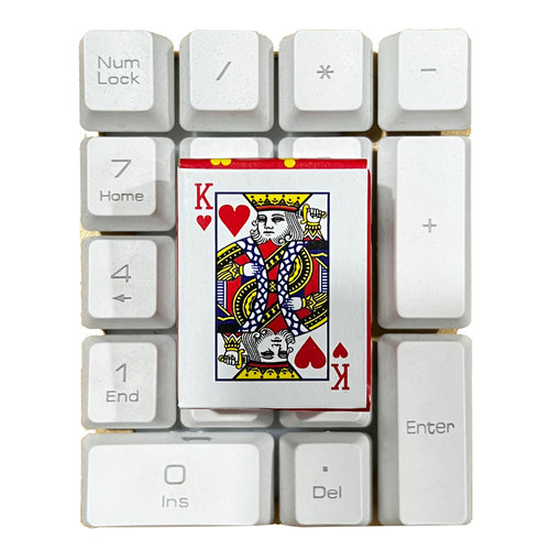 迷你小扑克牌超Q可爱旅行装纸牌桌游卡牌便携版小游戏牌创意礼品 - 图3