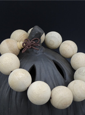 驱蚊樟木老料香气怡人风白色手链