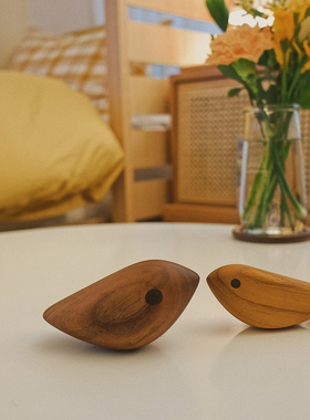 丹麦代购 Warm Nordic北欧艺术手作旋转木鸟实木小鸟桌面装饰摆件