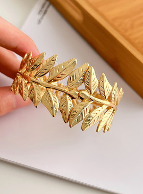 叶子开口手镯女欧美气质新款小众镂空设计复古风小清新夏天款手环