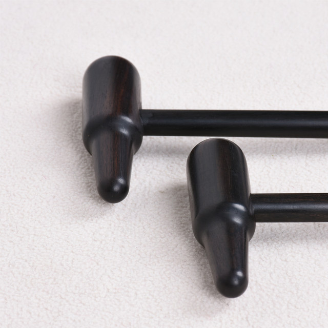 Solid wood massage hammer, hammer, shoulder and leg artifact hammer