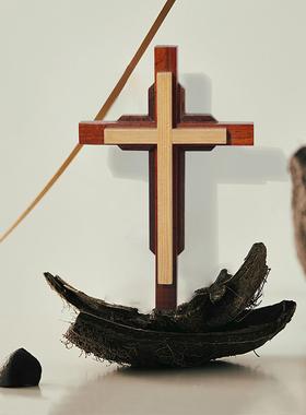 原创实木十字架创意摆件桌面摆台