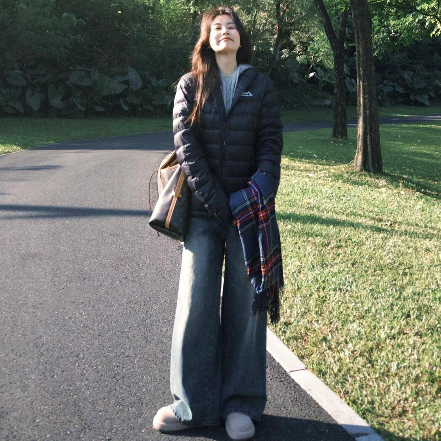 2026新款冬季排骨棉服女轻薄韩系显瘦短款高级感棉袄宽松情侣外套,淘宝优惠券,粉丝福利购,淘宝优惠卷