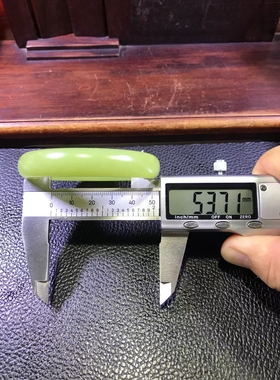 东北籽料析木河磨玉椴树林黄绿肉手镯53.7口玉质细腻结构均匀50克