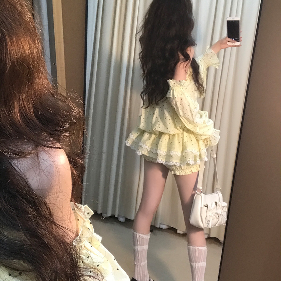 可可森林 优雅千金一字肩挂脖露肩长袖上衣蕾丝花边裙裤穿搭女秋 - 图1