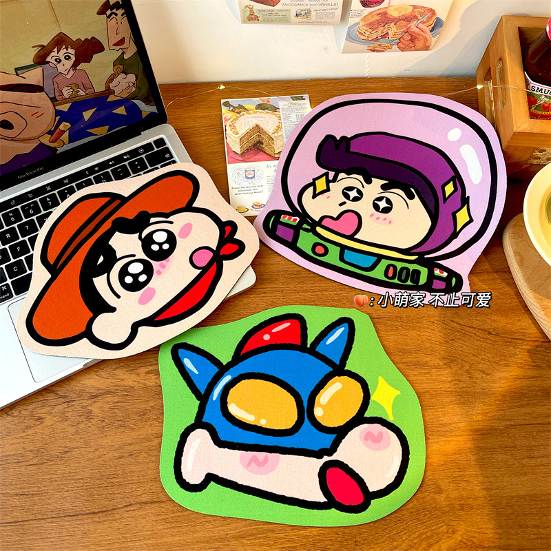 小w家~蜡笔小新鼠标垫卡通可爱造型办公游戏橡胶加厚防滑电脑周边,淘宝优惠券,粉丝福利购,淘宝优惠卷