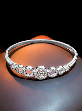 轻奢镶超闪锆镂空手镯高级感