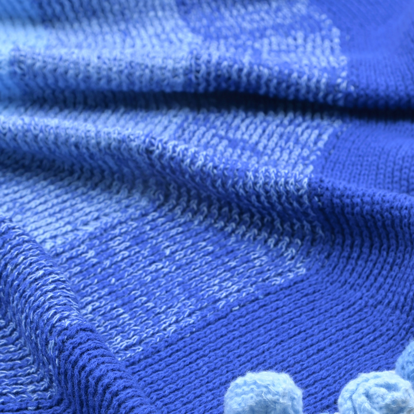 渐变蓝色玫瑰花束毯子成品针织毛线毯子教师节送女生生日礼物七夕,淘宝优惠券,粉丝福利购,淘宝优惠卷