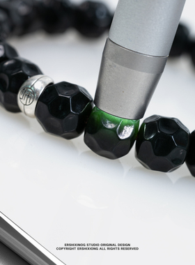 收藏级·天然新疆和田玉黑羊脂塔青黑青精工老型无相手串手链