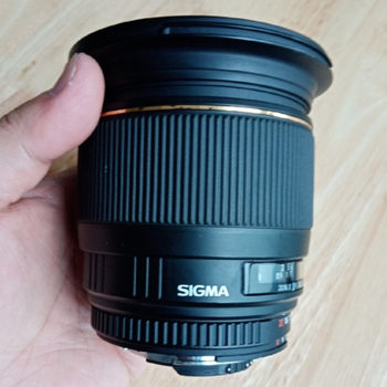 sigma 20mm f1.8 full-frame wide-angle fixed focus lens SLR Canon EF Nikon port scenery travel