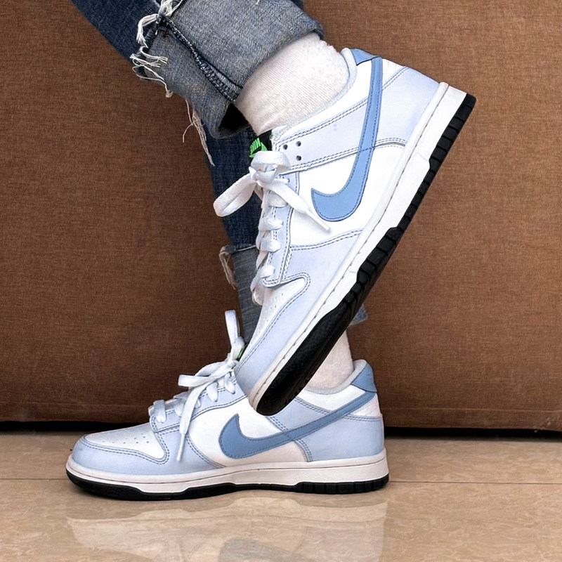 定制球鞋Nike Dunk Low蓝莓奶芙 耐克百搭低帮休闲板鞋 女款蓝白,淘宝优惠券,粉丝福利购,淘宝优惠卷