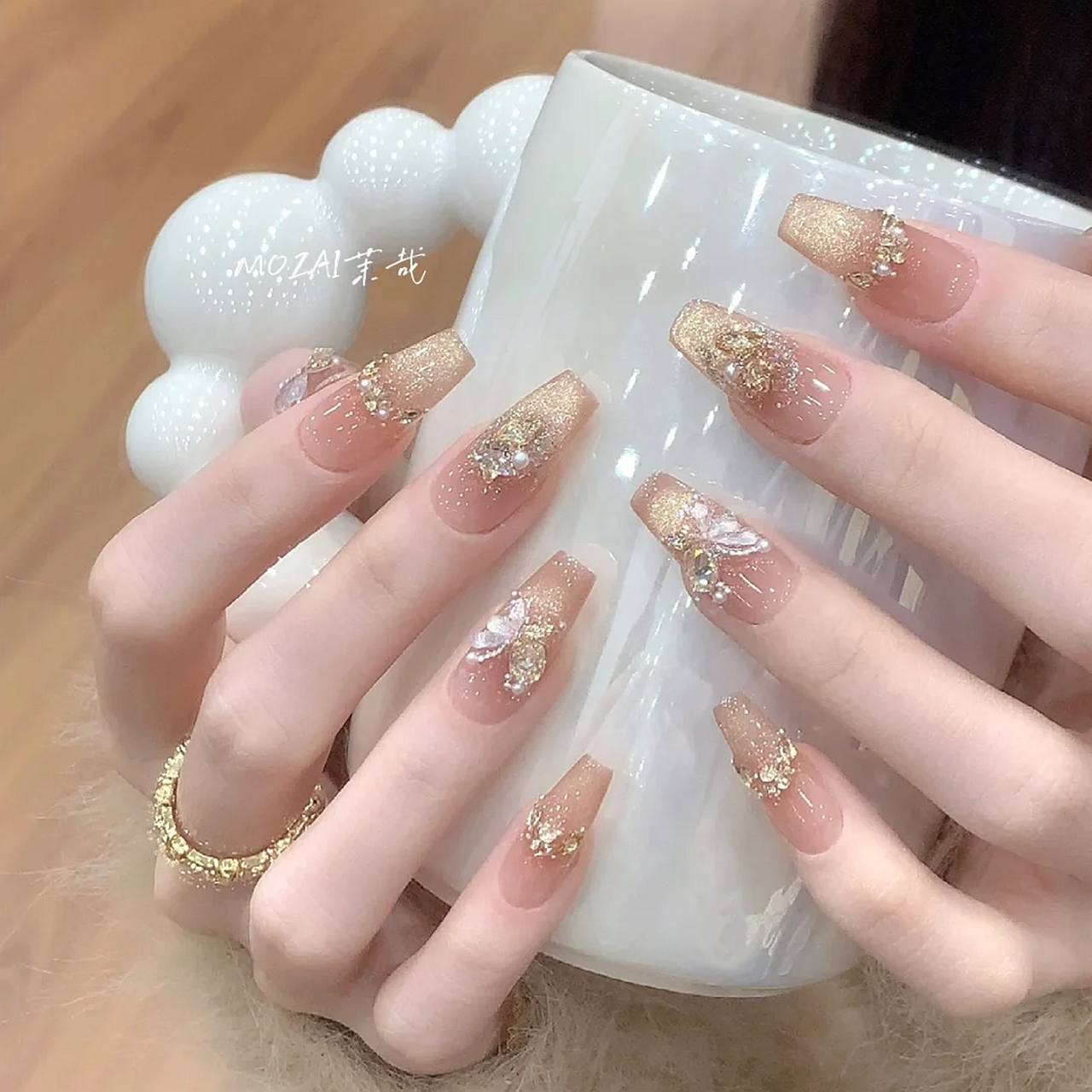 穿戴甲显白气质爆闪高级感极光烫金蝴蝶手工定制美甲成品指甲贴片,淘宝优惠券,粉丝福利购,淘宝优惠卷