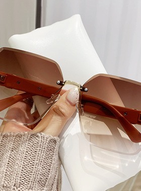 墨镜女无框切边眼镜2024新款复古时尚大框防紫外线太阳眼镜遮阳镜