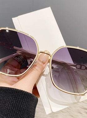 偏光墨镜女防紫外线大框网红潮款大脸显瘦太眼镜高级感开车太阳镜