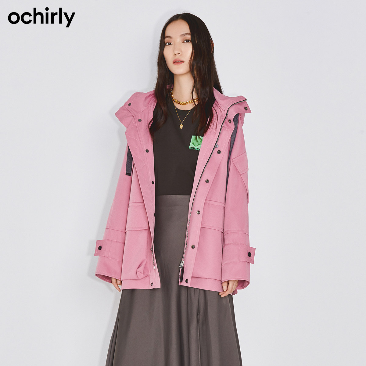2件9折欧时力新款春装立领宽松风衣 ochirly短外套