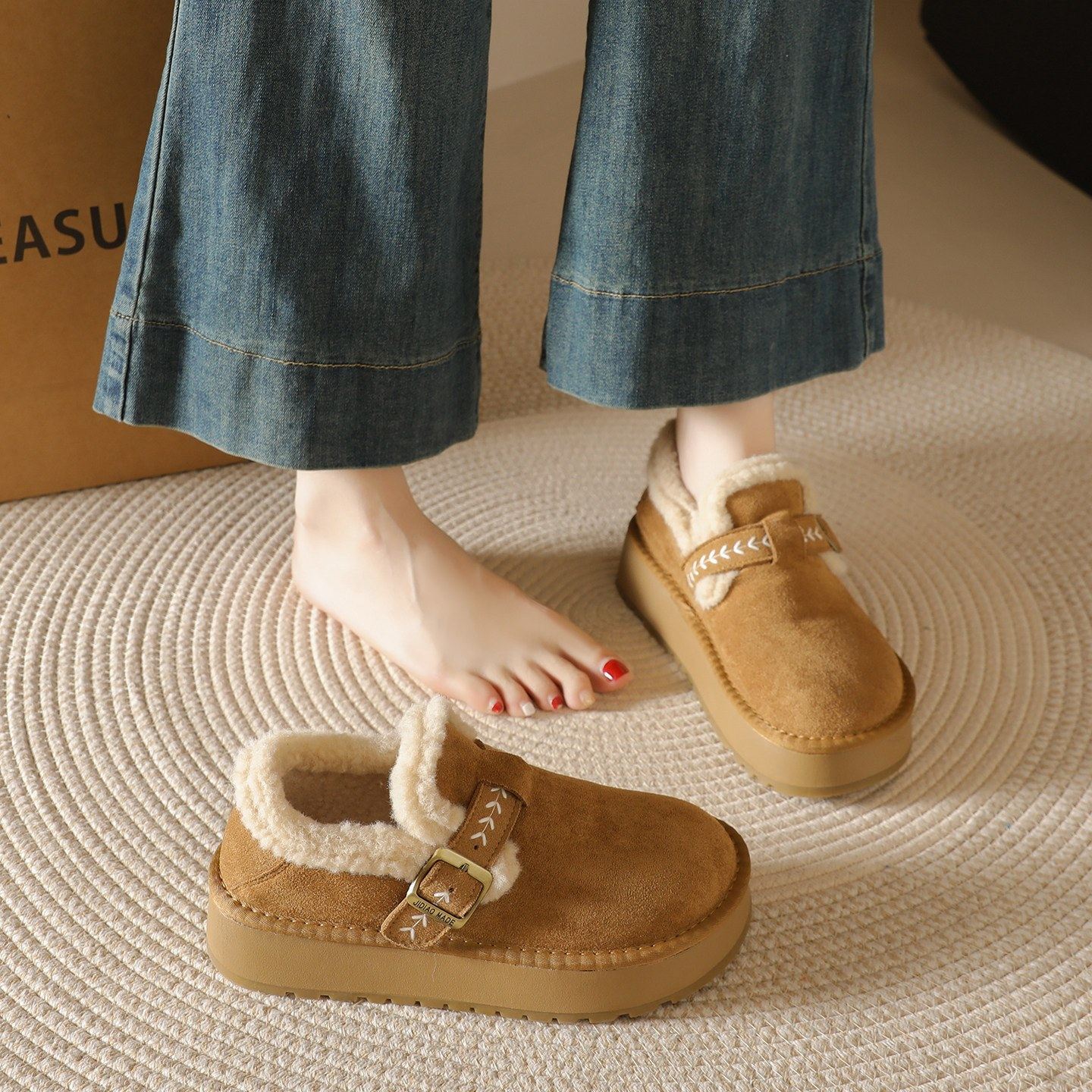 潮鞋厚底加绒勃肯鞋女2025新款冬季乐福鞋保暖雪地靴女一脚蹬棉鞋,淘宝优惠券,粉丝福利购,淘宝优惠卷