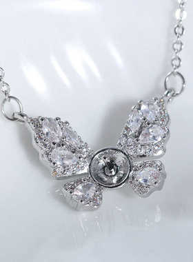 甜美铜镀金蝴蝶镶钻轻奢DIY吊坠