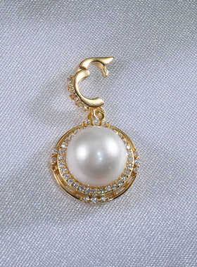 时尚锆石镶嵌精致吊坠S925纯银