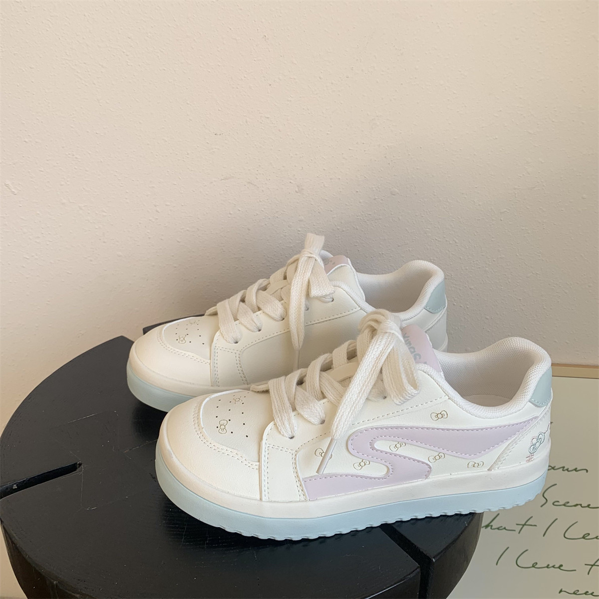 可爱KT猫厚底小白鞋女2026春季新款小众蝴蝶结印花运动休闲板鞋,淘宝优惠券,粉丝福利购,淘宝优惠卷