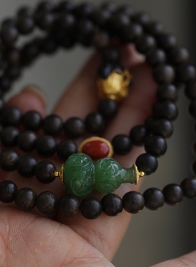 高端定制天然沉香108粒长链搭配天然碧玉葫芦纯银鎏金镶嵌南红