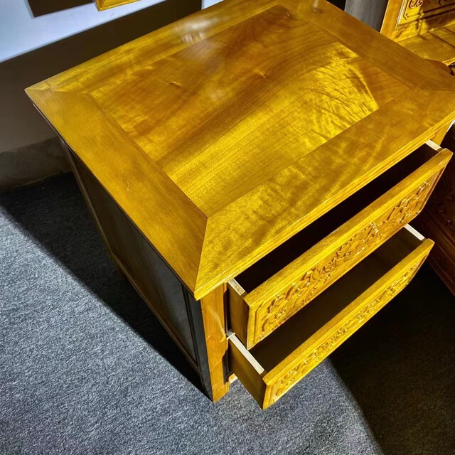 Golden nanmu high and low bed small leaf Chinese style