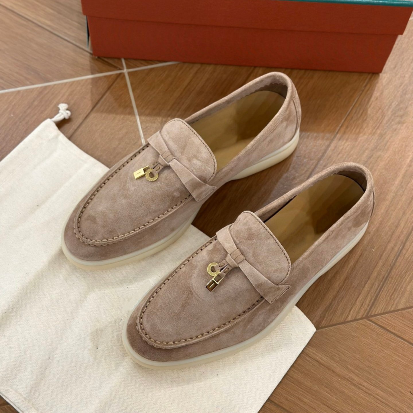 【顶板】lp乐福鞋女超软一脚蹬单鞋流苏扣老钱风懒人休闲平底鞋女,淘宝优惠券,粉丝福利购,淘宝优惠卷