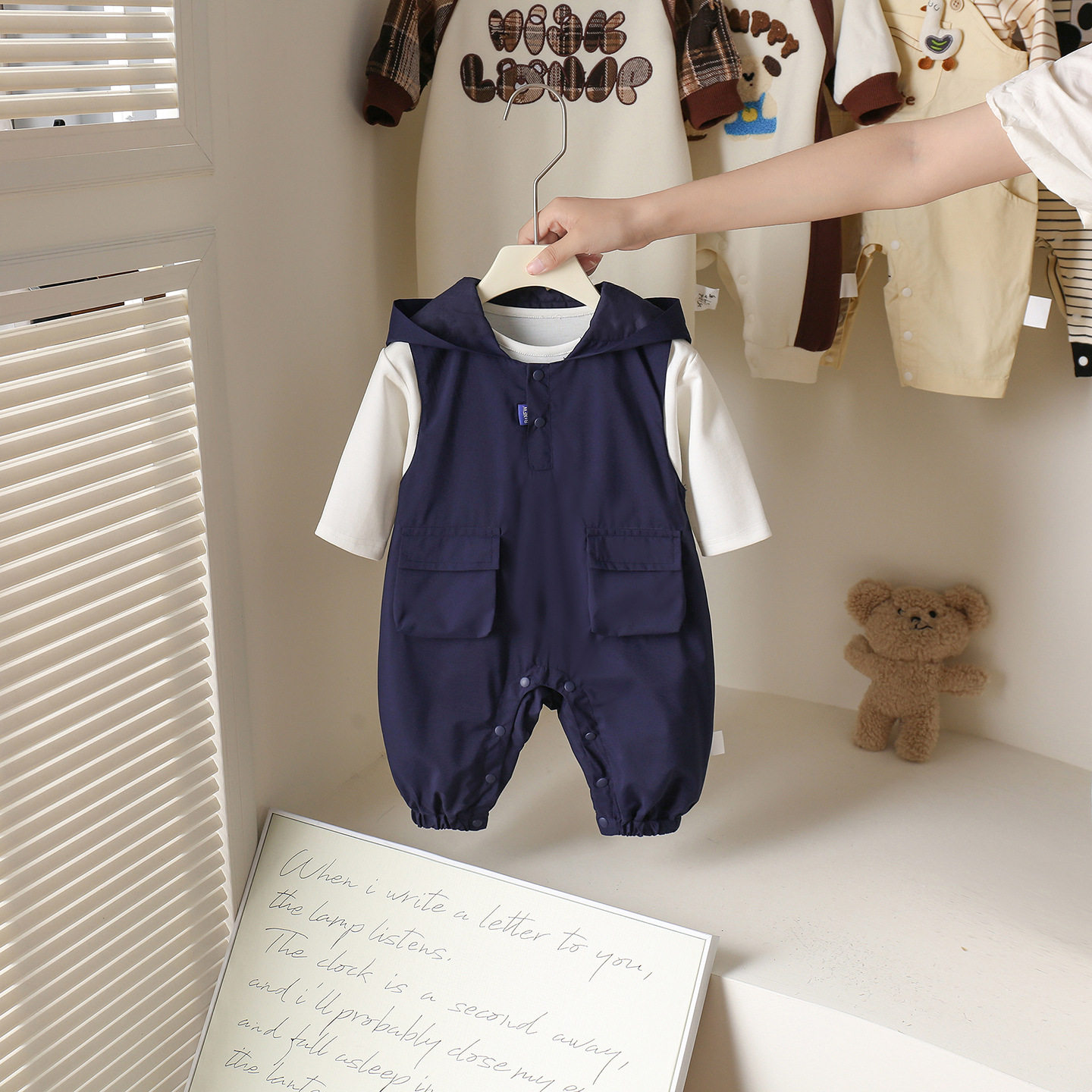 宝宝秋季衣服婴儿连体衣秋装韩版婴幼儿洋气工装风两件套外出服秋,淘宝优惠券,粉丝福利购,淘宝优惠卷